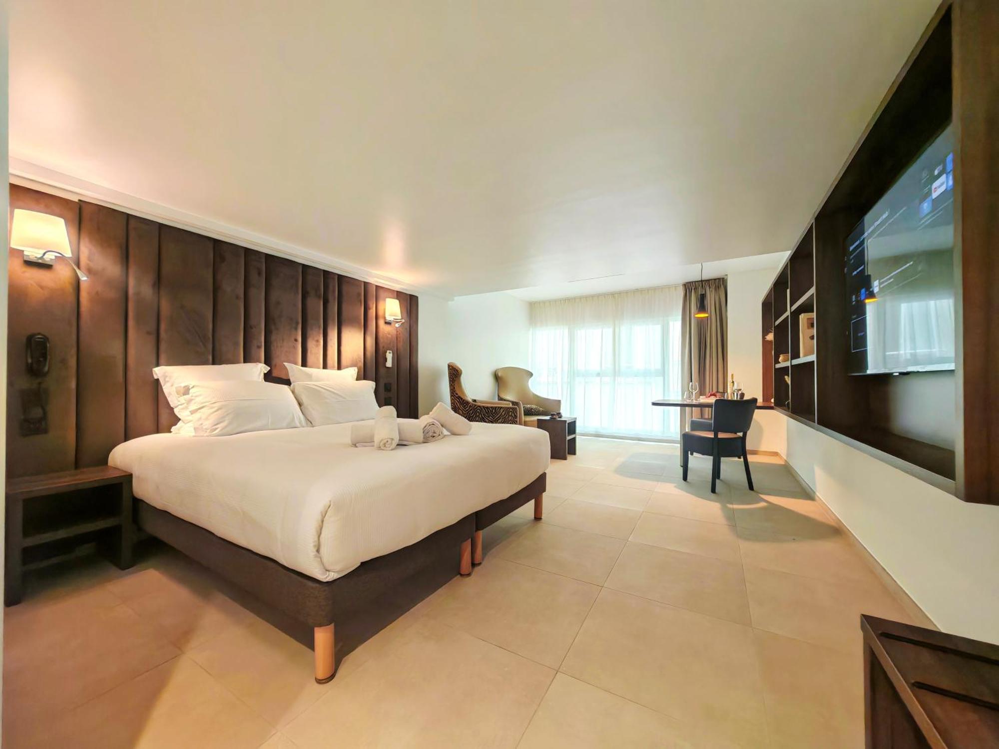 Monsigny Hotel 3*