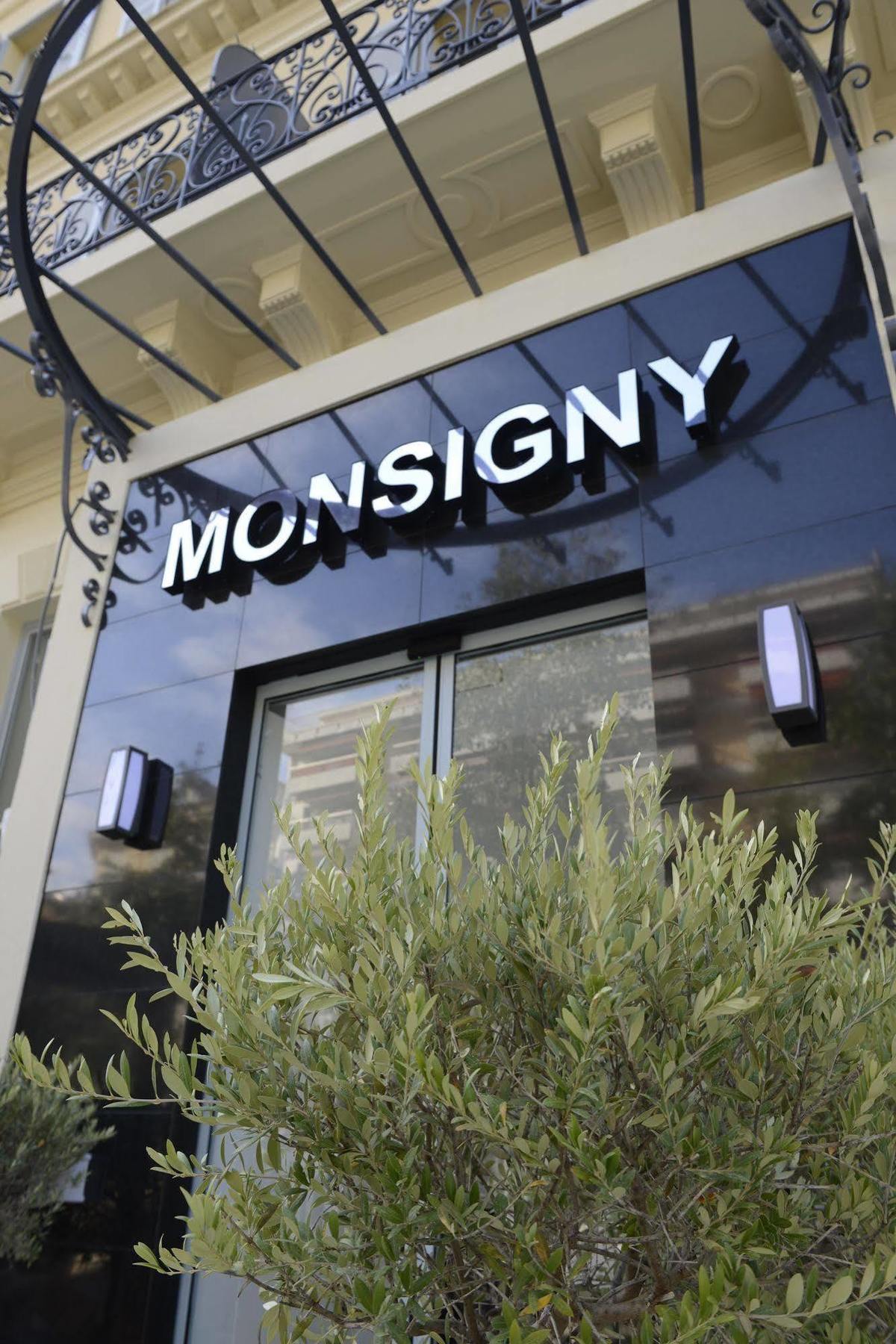 Monsigny Hotel 3*