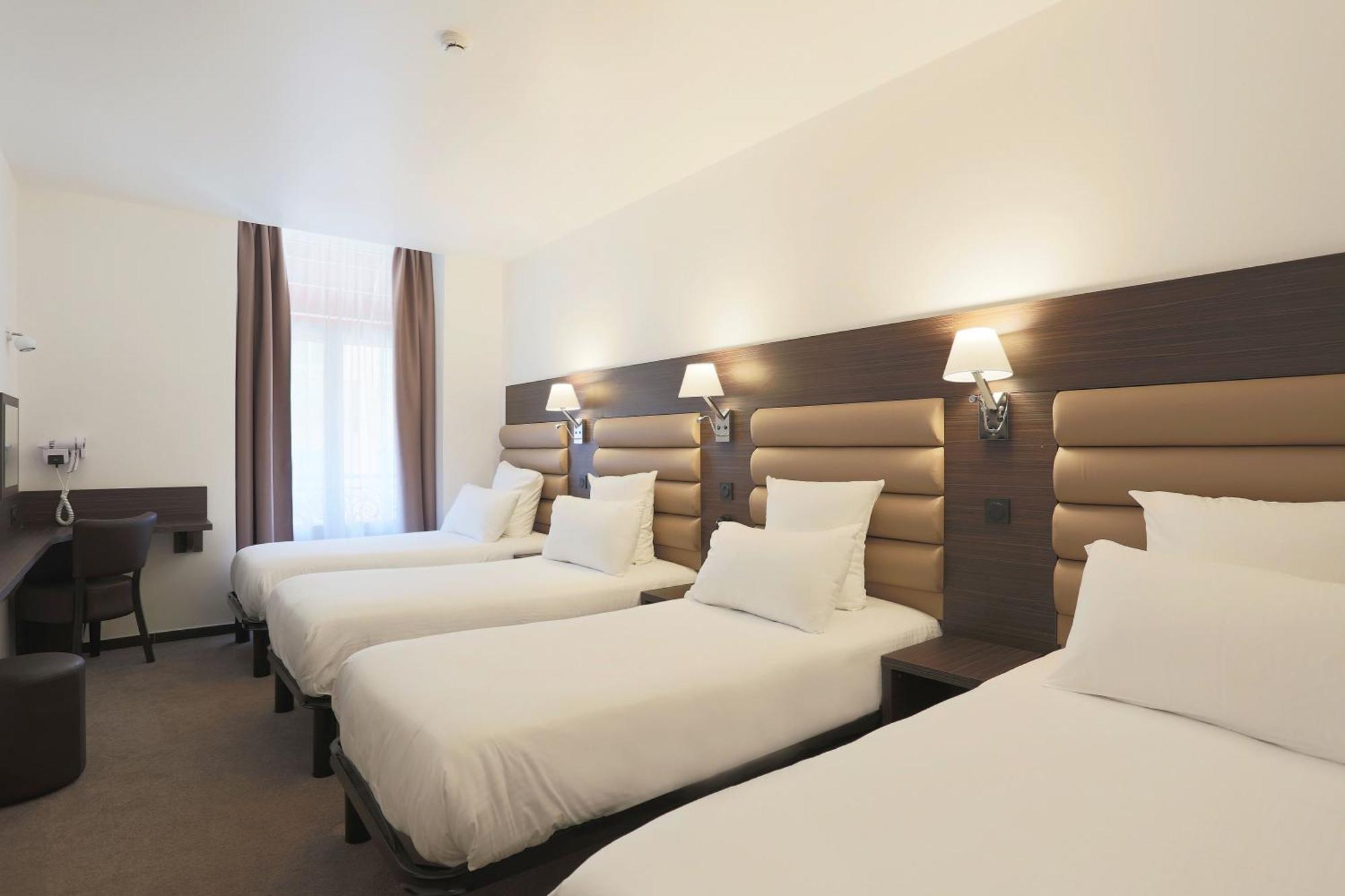 Hotel & Monsigny